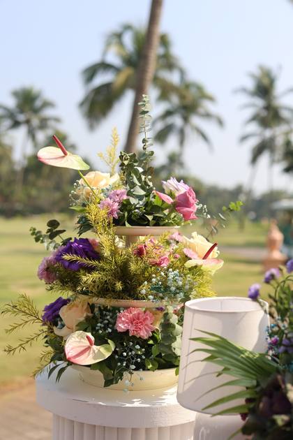 Floral detail — wedding decor — Taj Exotica